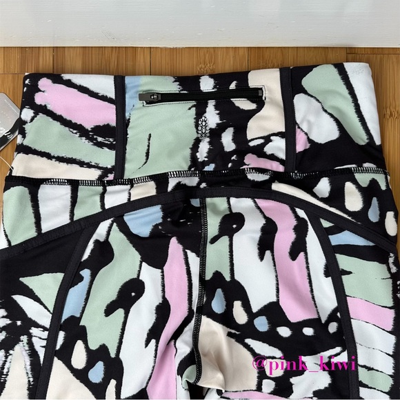 Free People FP Movement High Rise You’re A Peach Printed Leggings - Picture 7 of 10